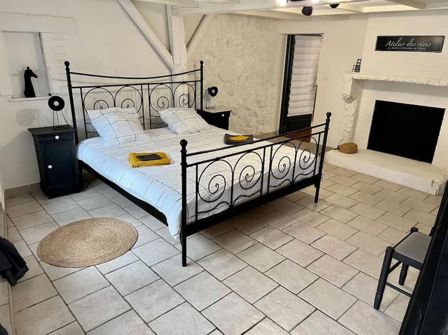 Апартаменты Dole : L Atelier Des Reves Экстерьер фото